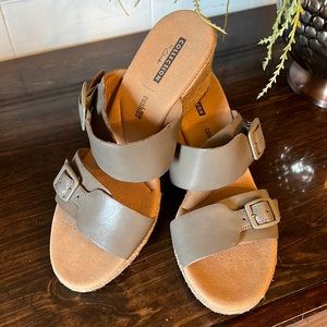 CLARKS Soft Collection Wedge Sandals - Size 7.5